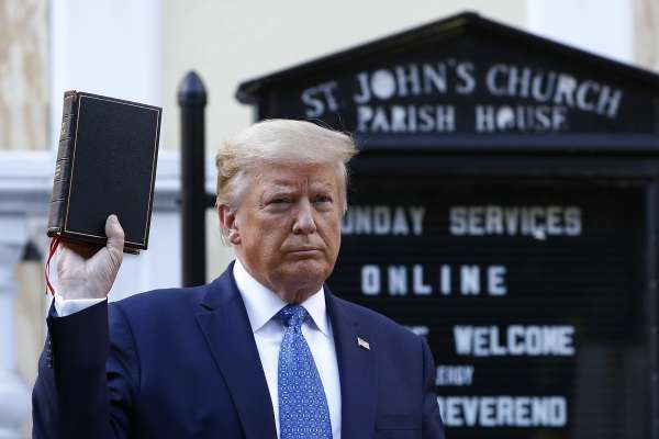 Nancy Pelosi reads from Bible in responding to Trump - SFChronicle.com